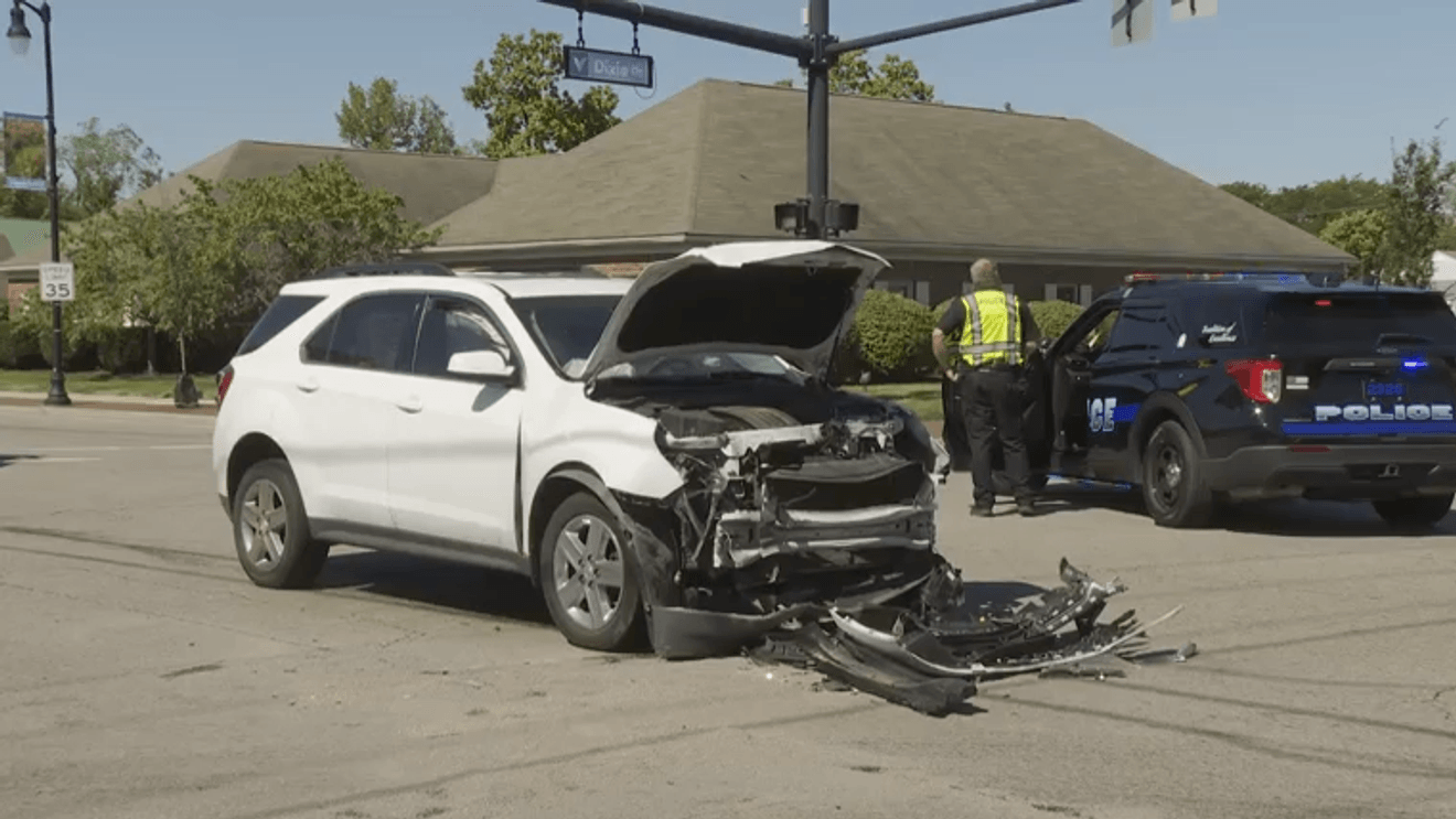 Series of Serious Road Crashes Closes Major Routes and Injures Windsor Driver