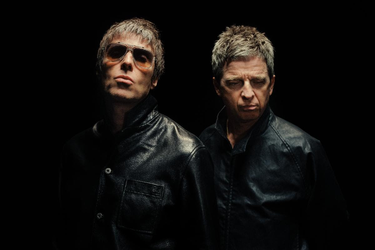 Oasis confirms major 2027 concert dates at Celtic Park following social media clues.