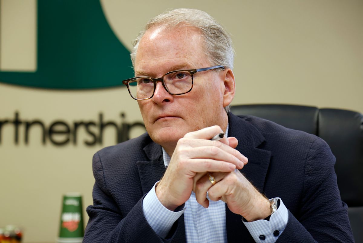 Can Megachurch Pastor Rick Hamilton Break Kansas's Century-Long Democratic Senate Drought?