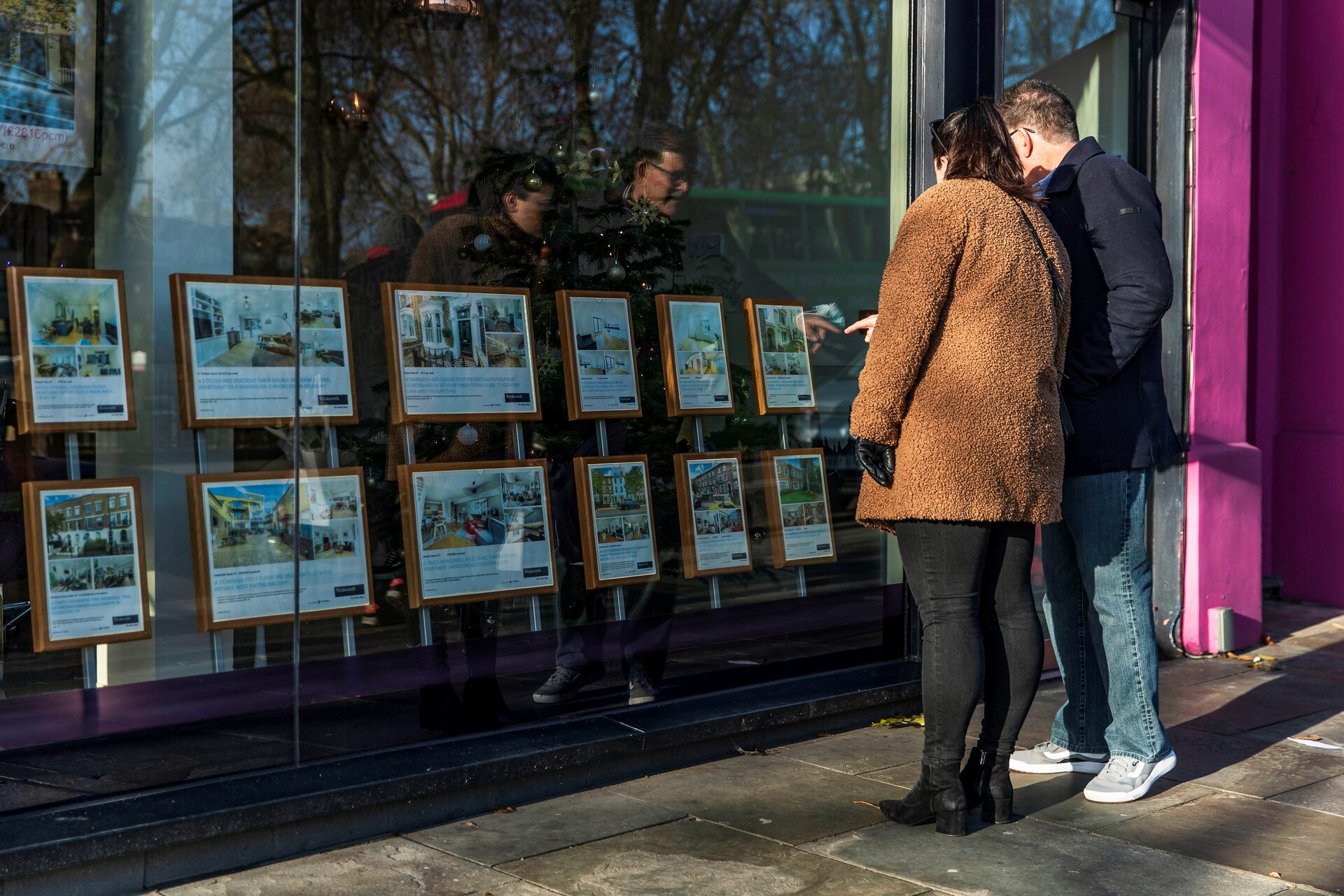UK Mortgage Approvals Hit 32-Month Low As Higher Borrowing Costs Strain Housing Demand