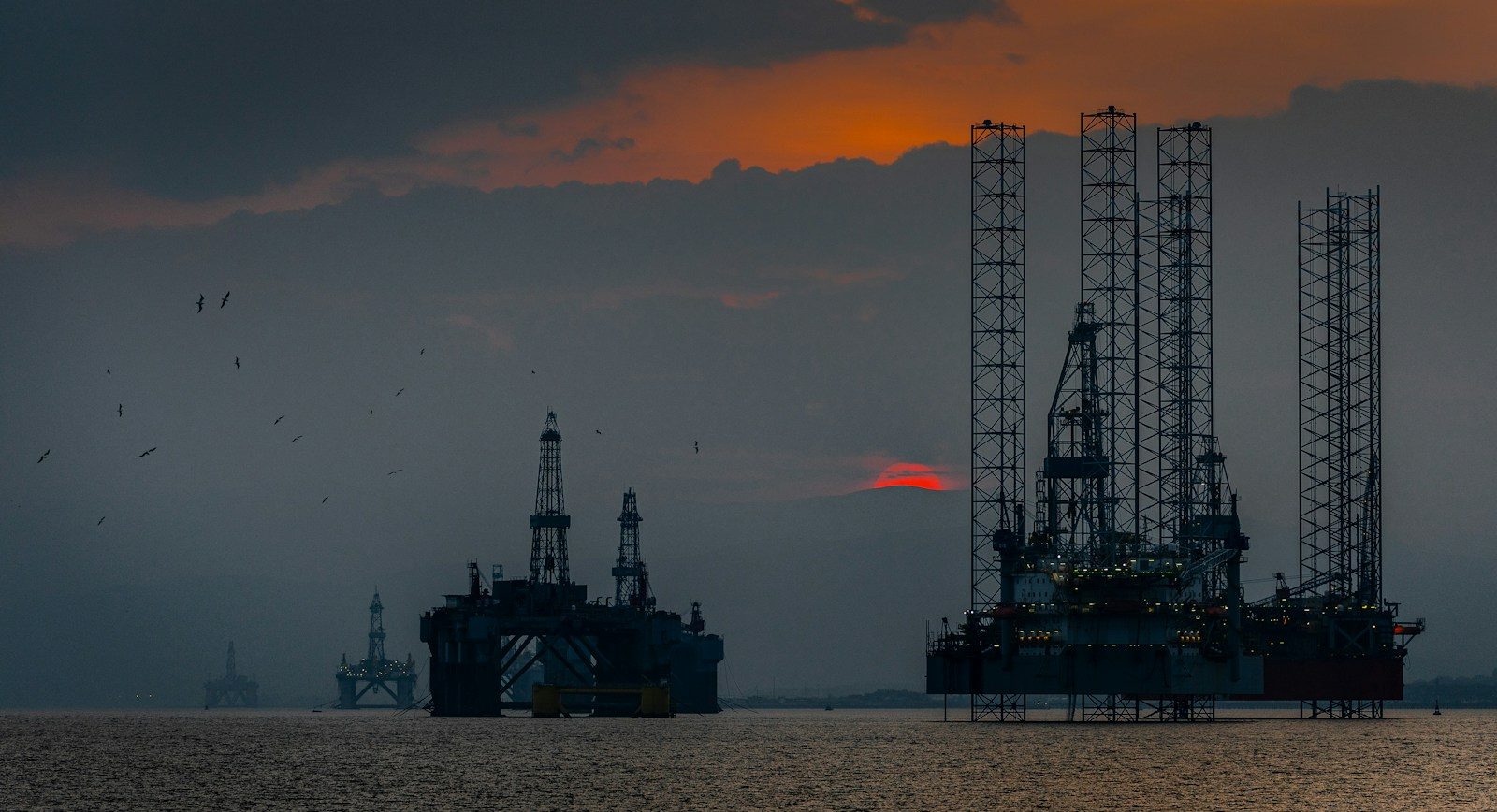 Wright Warns Traders Against Betting on Hormuz Deal