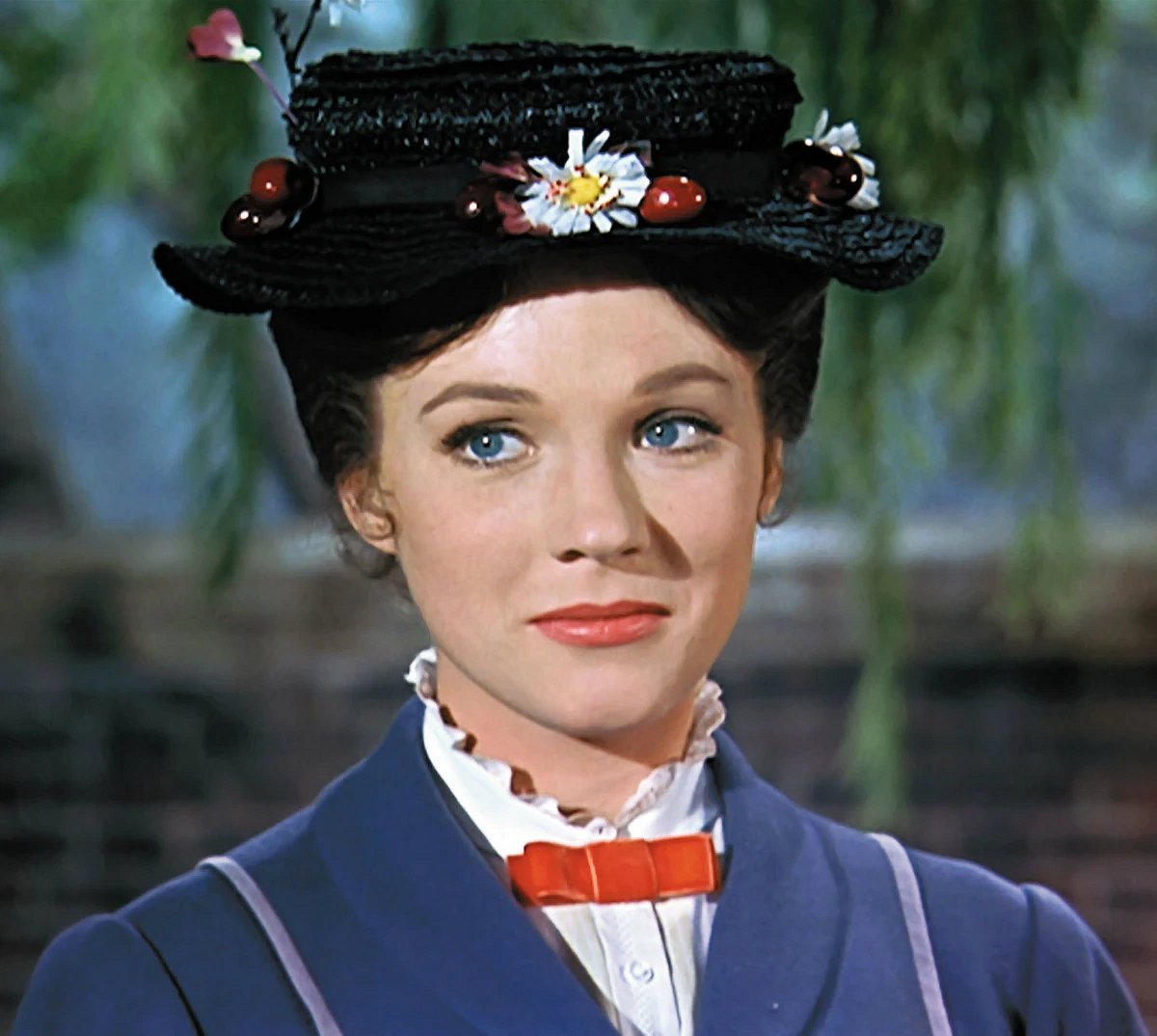 New Television Series in Development to Adapt Original Mary Poppins Books