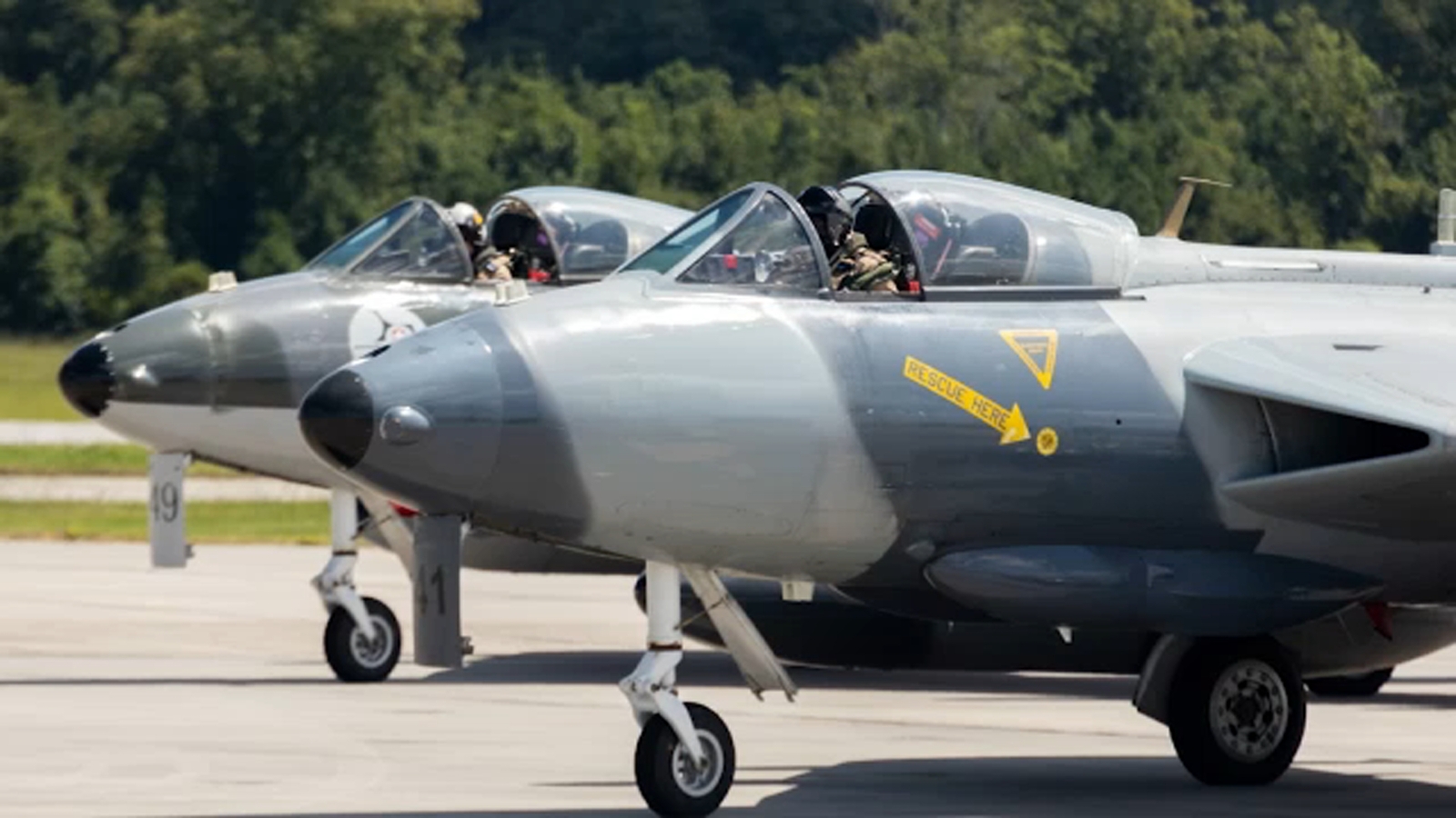 Military Training Jet Crashes Off California Coast After Pilot Successfully Ejects