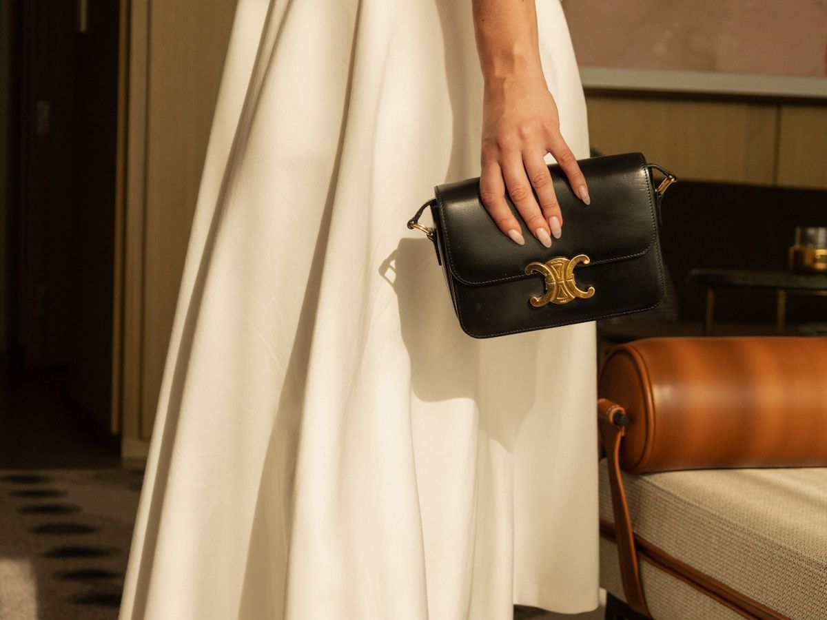 Four Seasons Hotel Toronto Becomes First in Canada to Loan Luxury Handbags