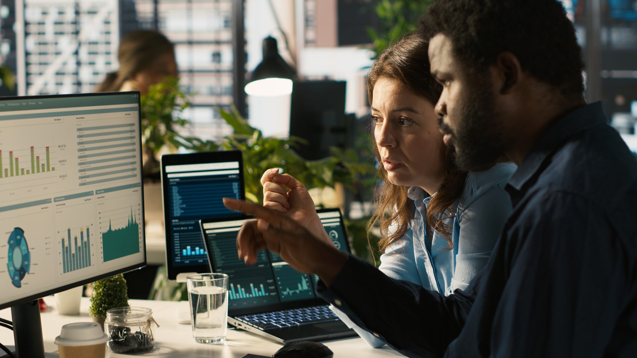 Navigating Liquidity Risks Across Personal Finance, Corporate Treasuries, and Investment Products