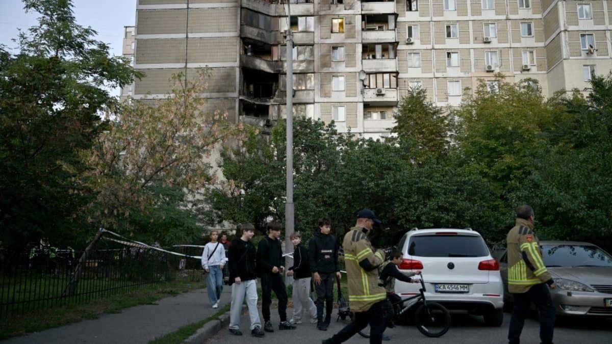Ukrainian Drone Strikes Damage Multiple Russian Refineries Amid Escalating Regional Energy Conflicts