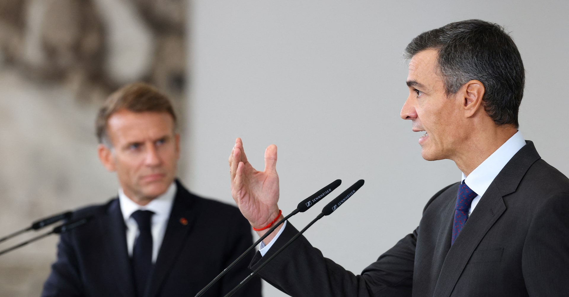 Spain and France Align on Welcoming UK Back to EU and China Trade