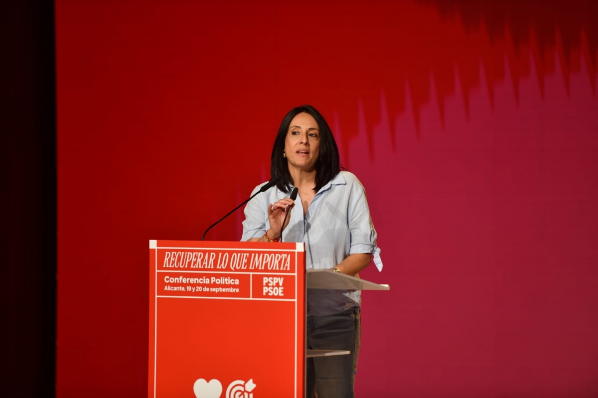 PSOE Secretary Rebeca Torro Criticizes Alberto Nunez Feijoo Over Migration Policy