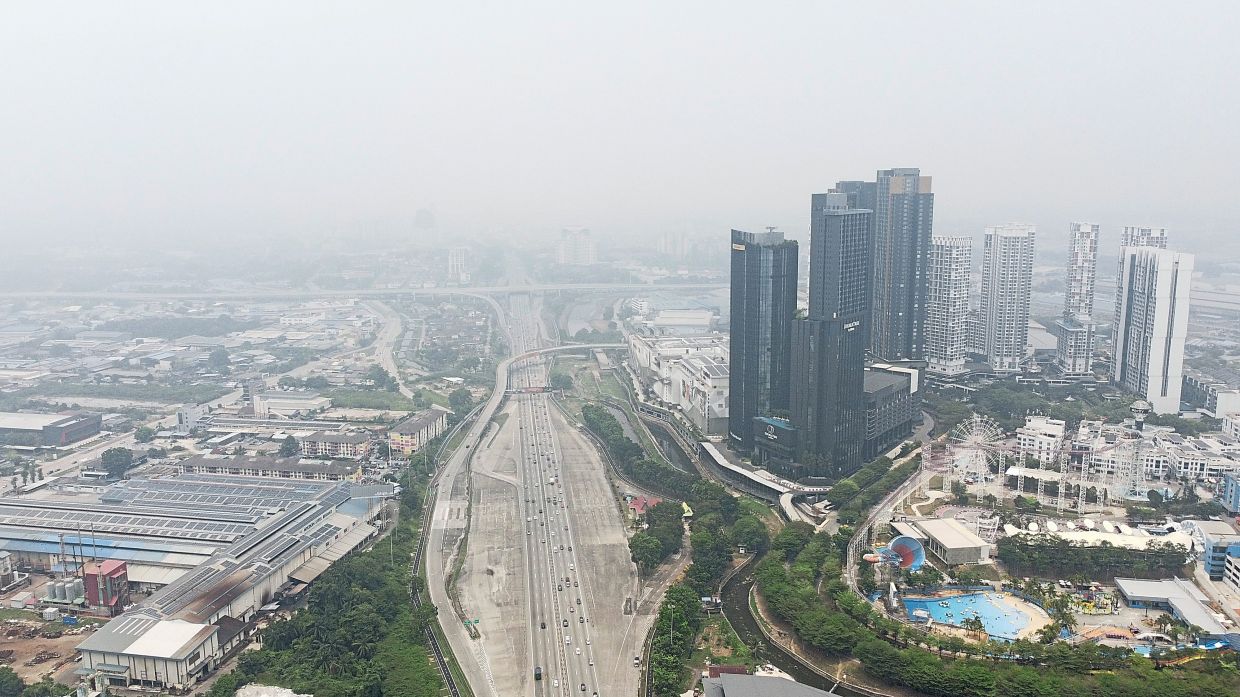Singapore Haze Eases, Air Quality Turns Moderate