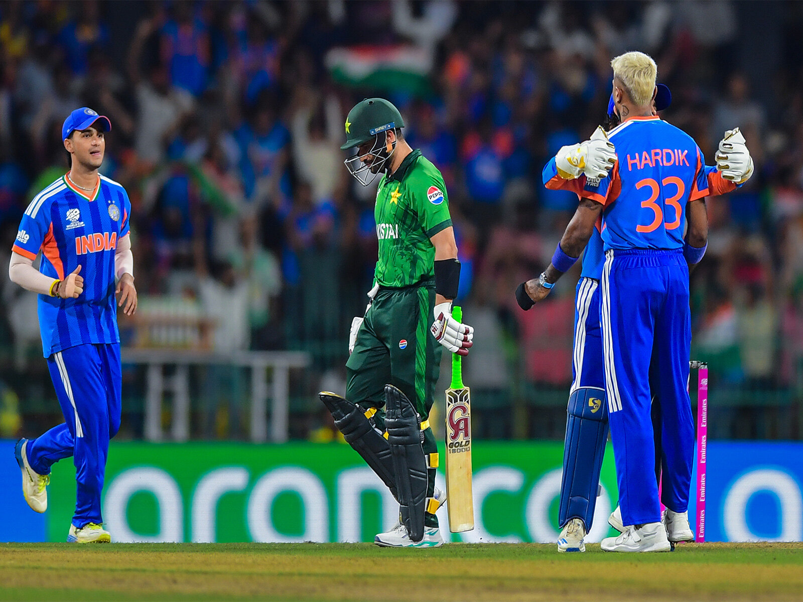 Pakistan Coach Mike Hesson Calls India the White-Ball Benchmark Ahead of Asian Games