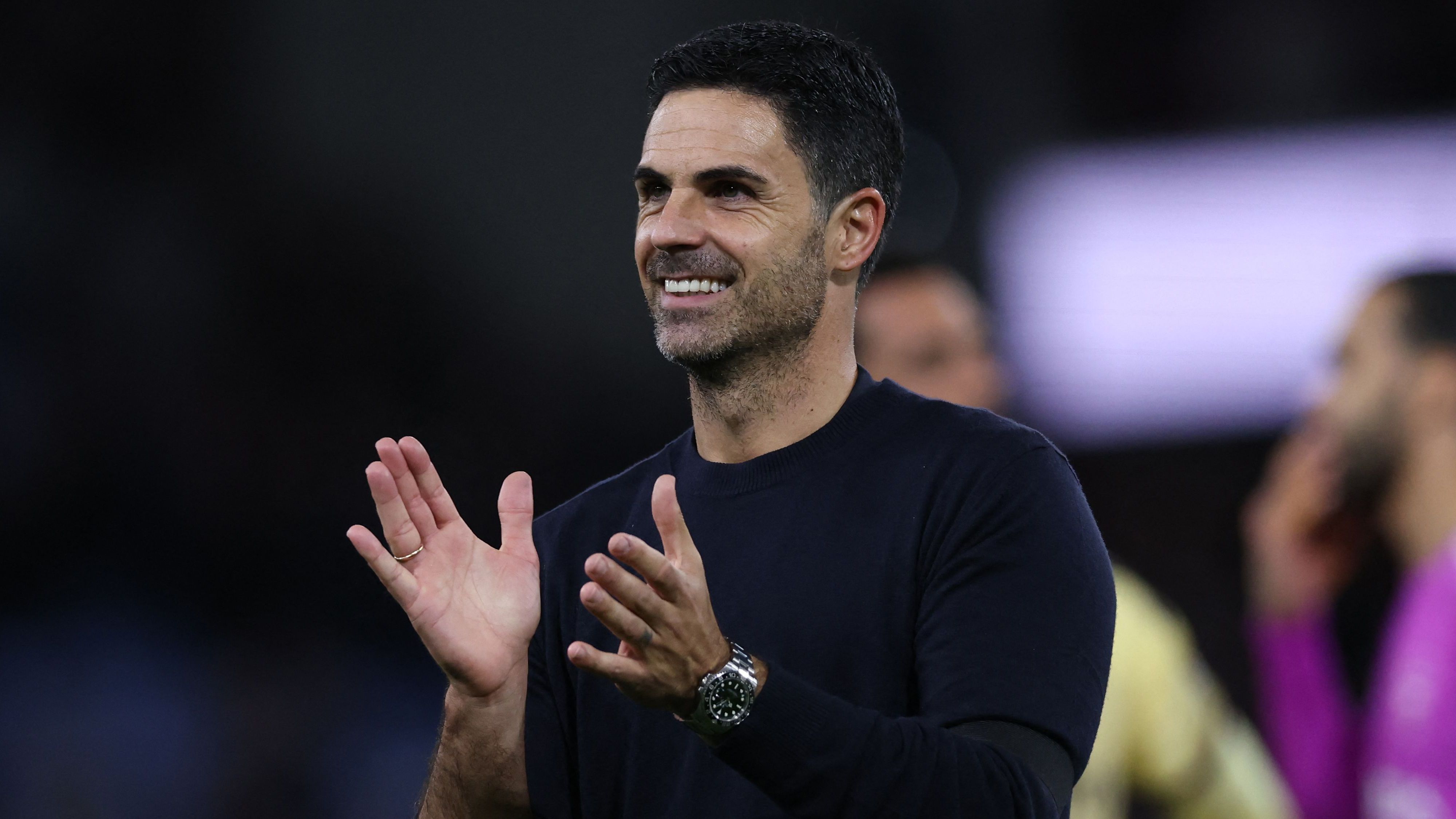 Arsenal Defends Summer Transfer Business While Contract Negotiations Progress for Key Stars