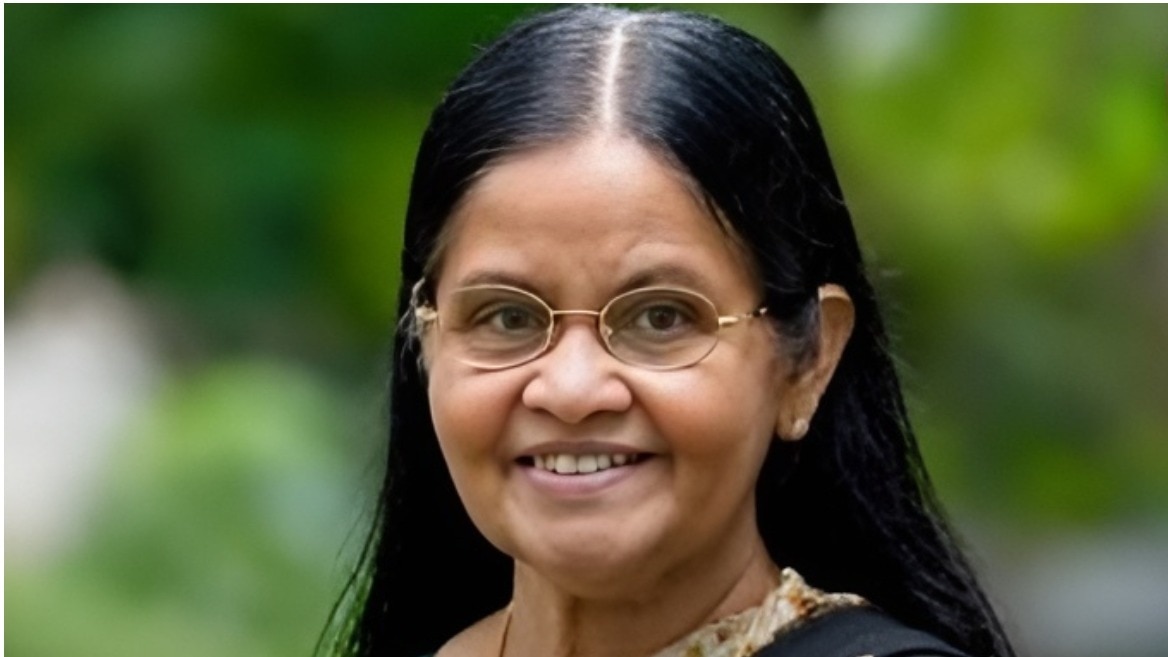 Veteran Malayalam Actress and Theatre Stalwart Savithri Sreedharan Passes Away at 78