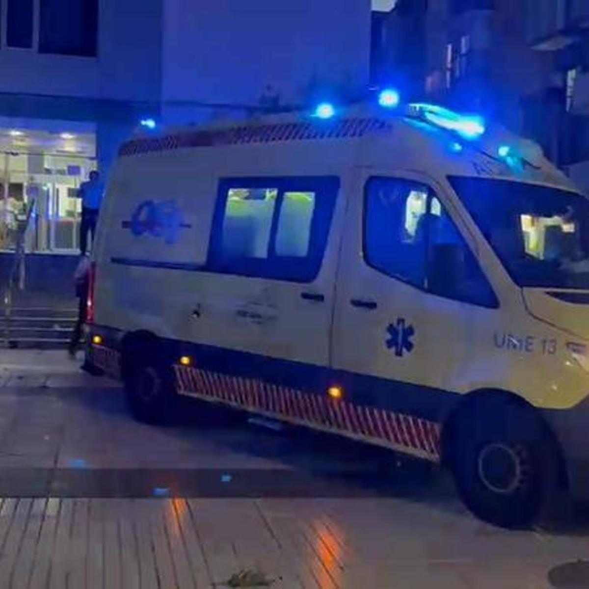 Un hombre de 56 años se quema frente al juzgado de Cartagena