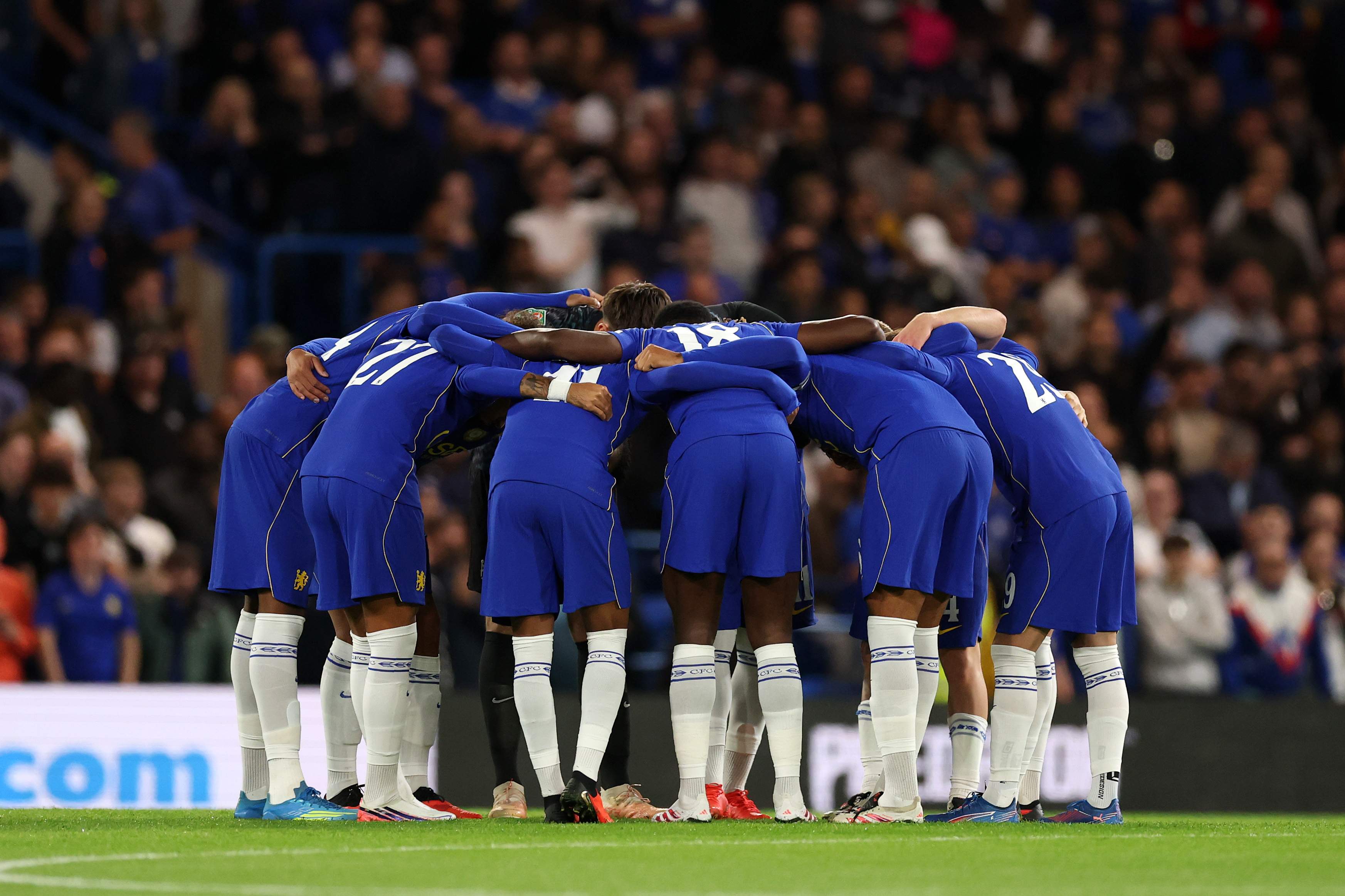 Unbeaten Hull City manager Sergej Jakirovic plans compact defense against Chelsea at Stamford Bridge.