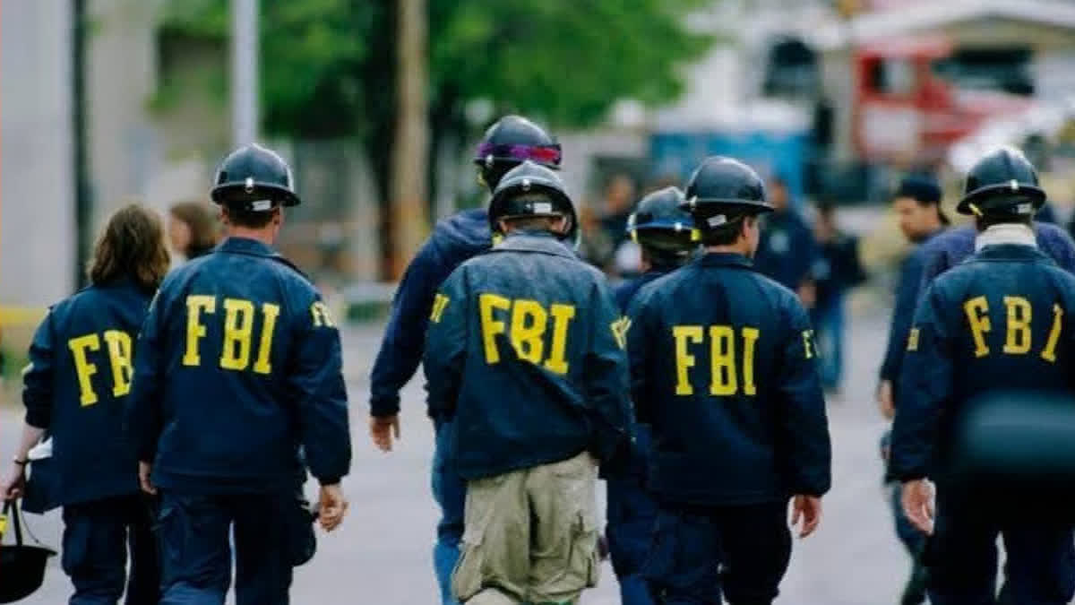 FBI Adds Two Fugitive Fraudsters to Most Wanted Lists With Rewards Offered
