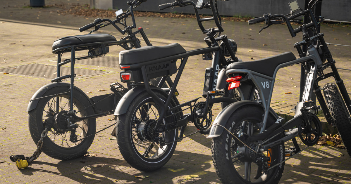 Two Arrested After E-Bikes Driven Against Traffic on Belfast Westlink