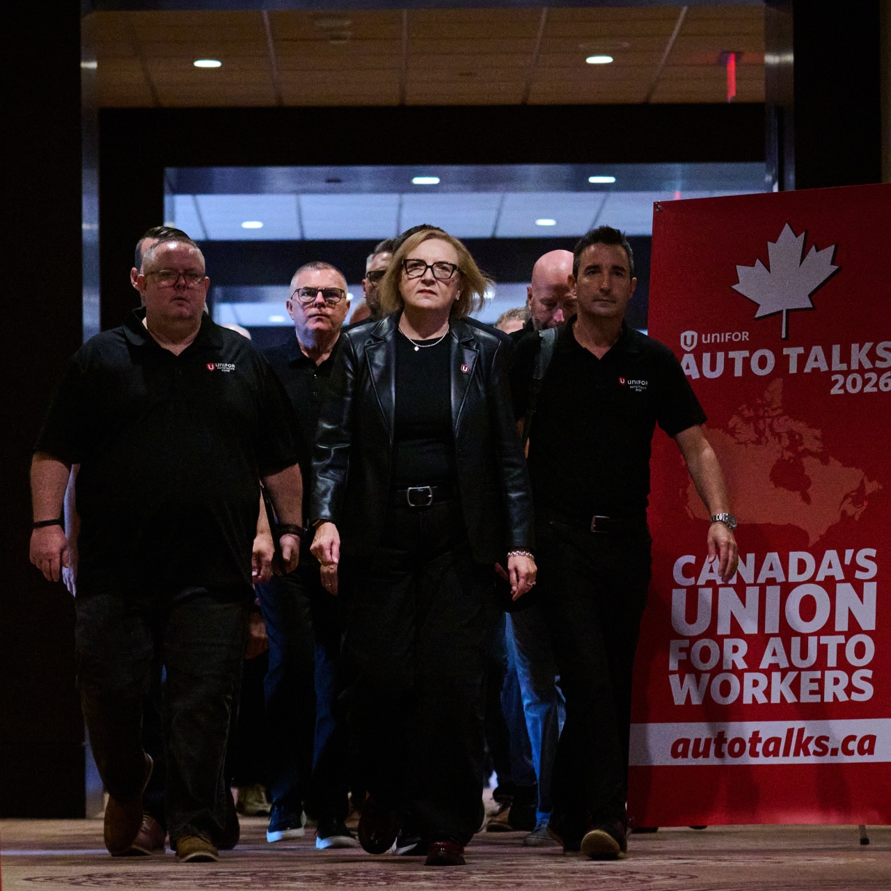 Unifor and Stellantis Pause Contract Talks Amid Dispute Over Brampton Plant Future