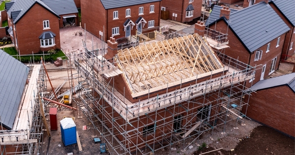Vistry Reports £661 Million Loss and Unveils Major Corporate Restructuring Plan