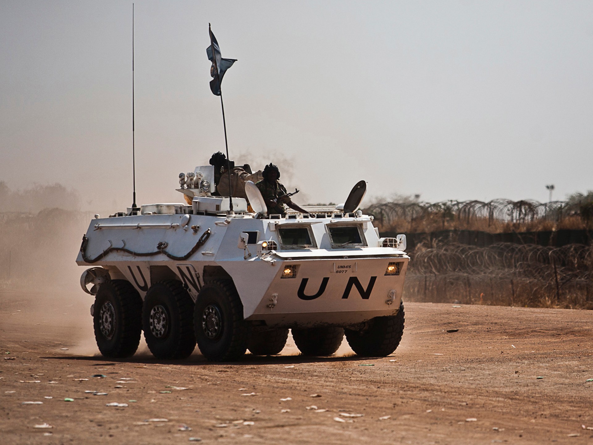 Intercommunal fighting in the disputed Abyei region leaves twenty-six dead and eighty-two injured.