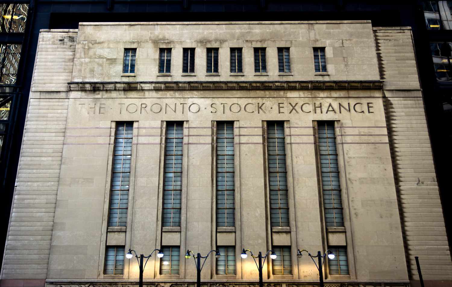Veteran Capital Corp. announces the resumption of trading following a terminated transaction.