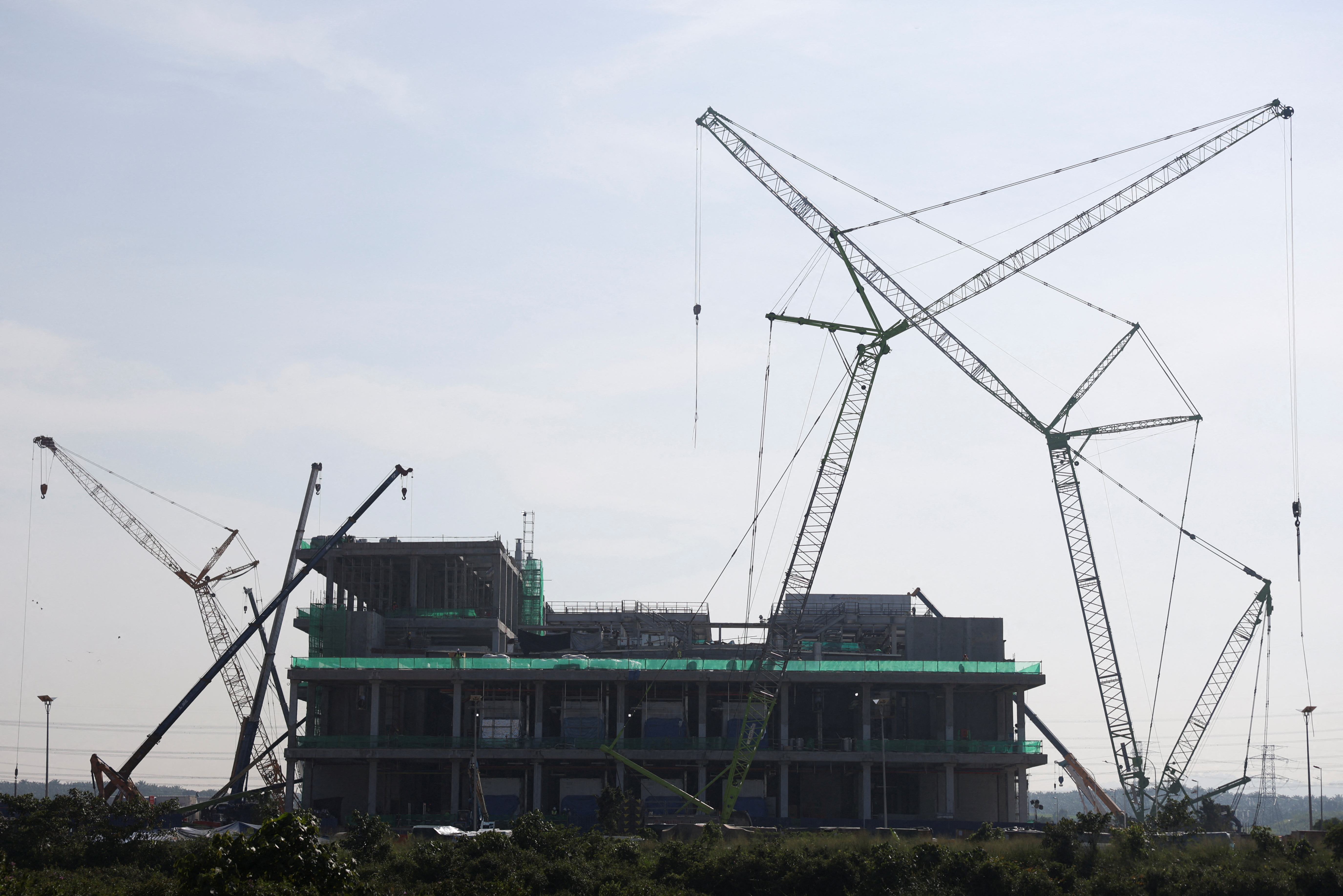 Malaysia's Data Center Boom in Johor Strains Power Grid and Renewable Energy