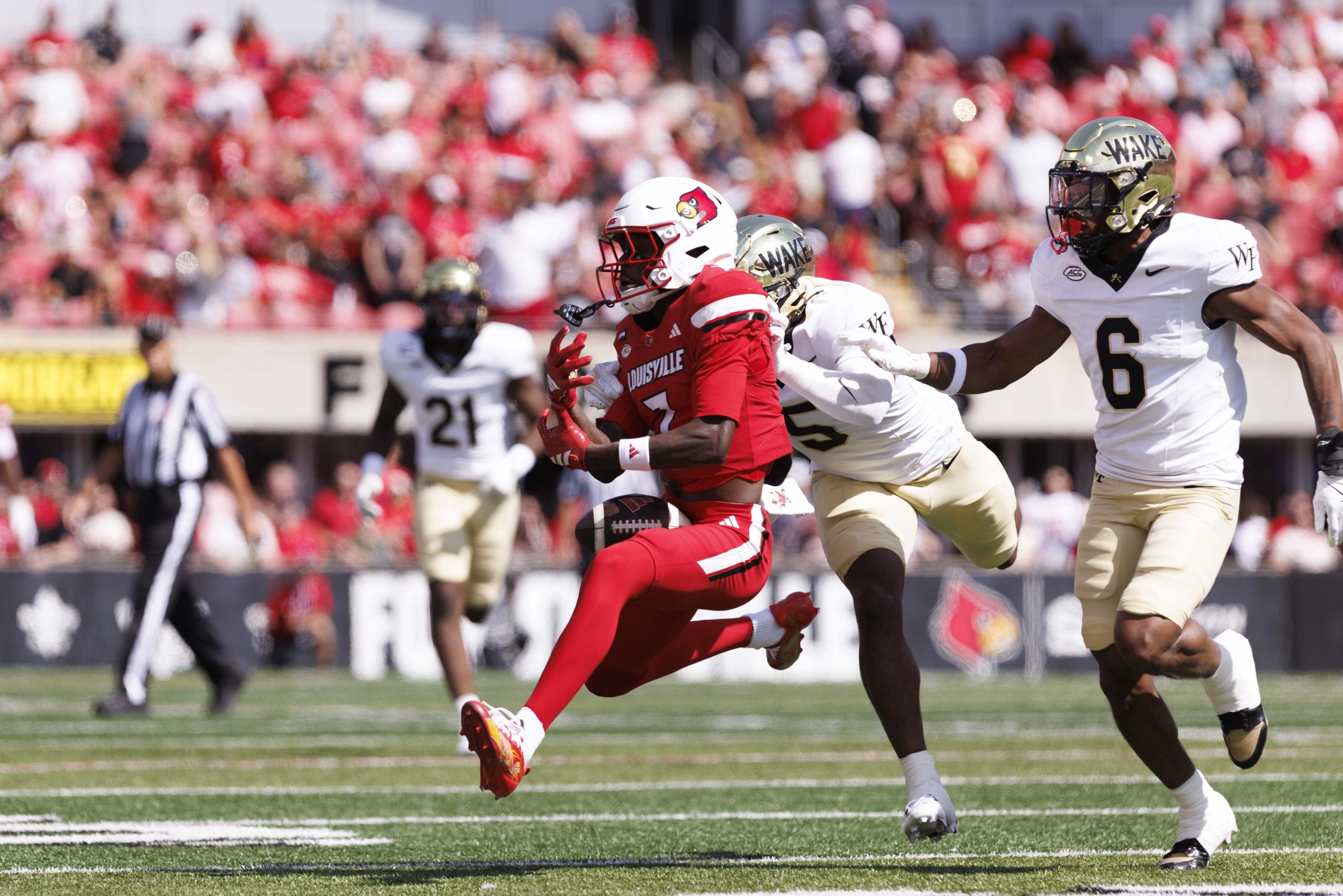 Louisville and Wake Forest Meet in Week 4 ACC Showdown Seeking Second Conference Win