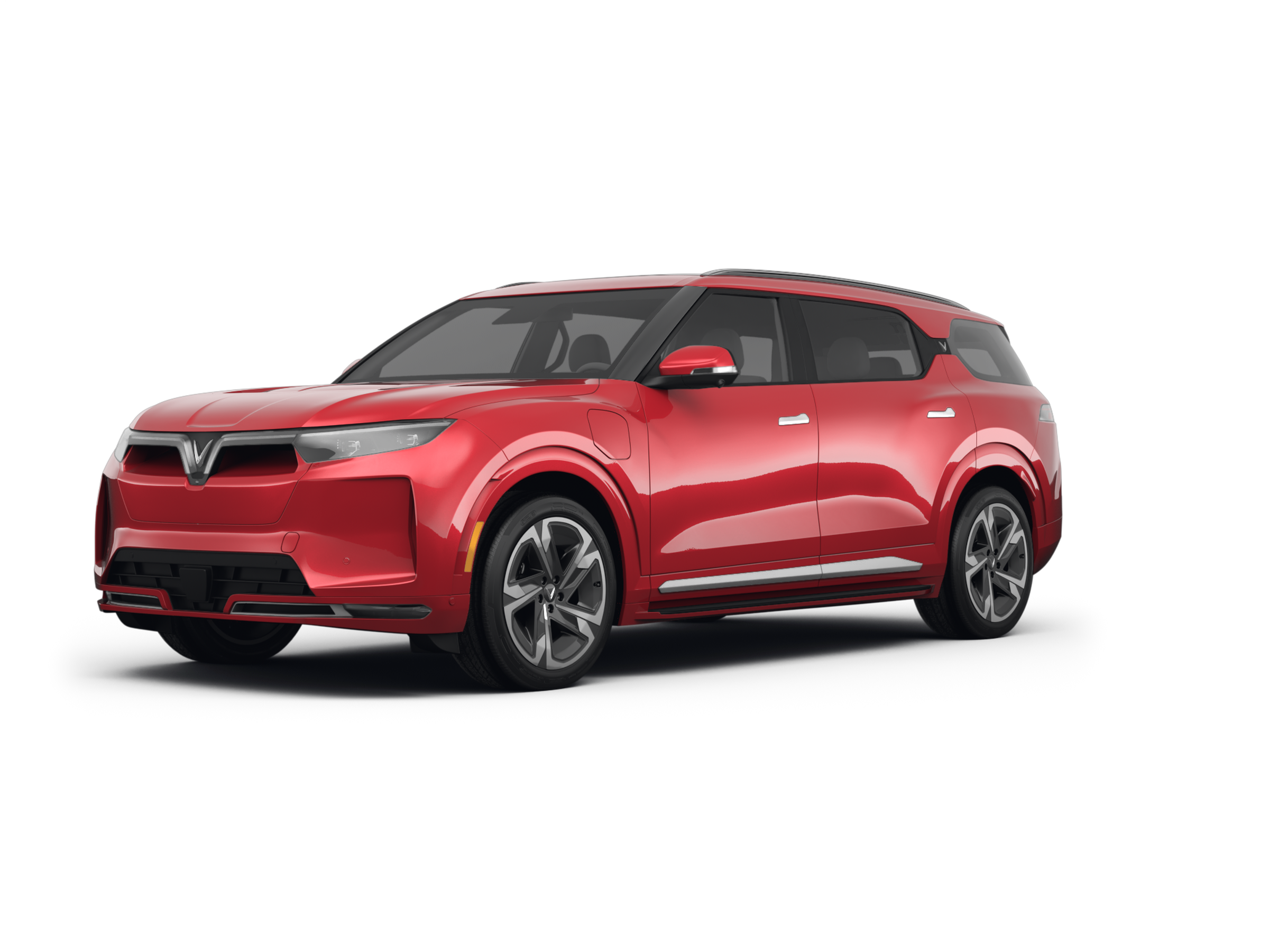 VinFast VF 9 offers 518 km range for Canadian summer road trips
