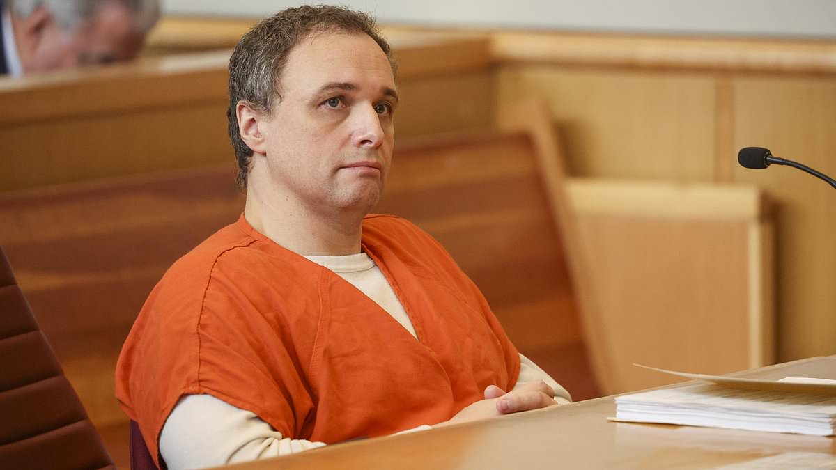 Former Florida Surgeon Defends Himself in Murder Trial Over Attorney's Disappearance