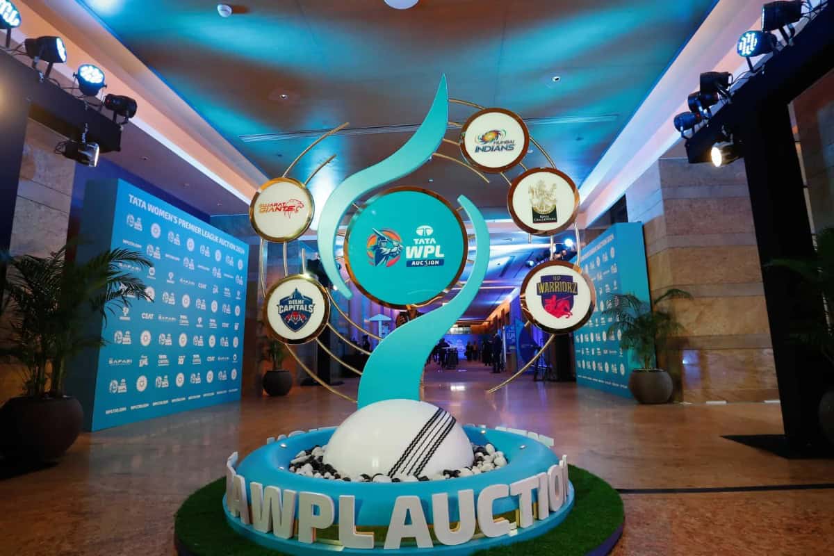 Mumbai Indians retain core players and appoint a new coach for the upcoming WPL season.