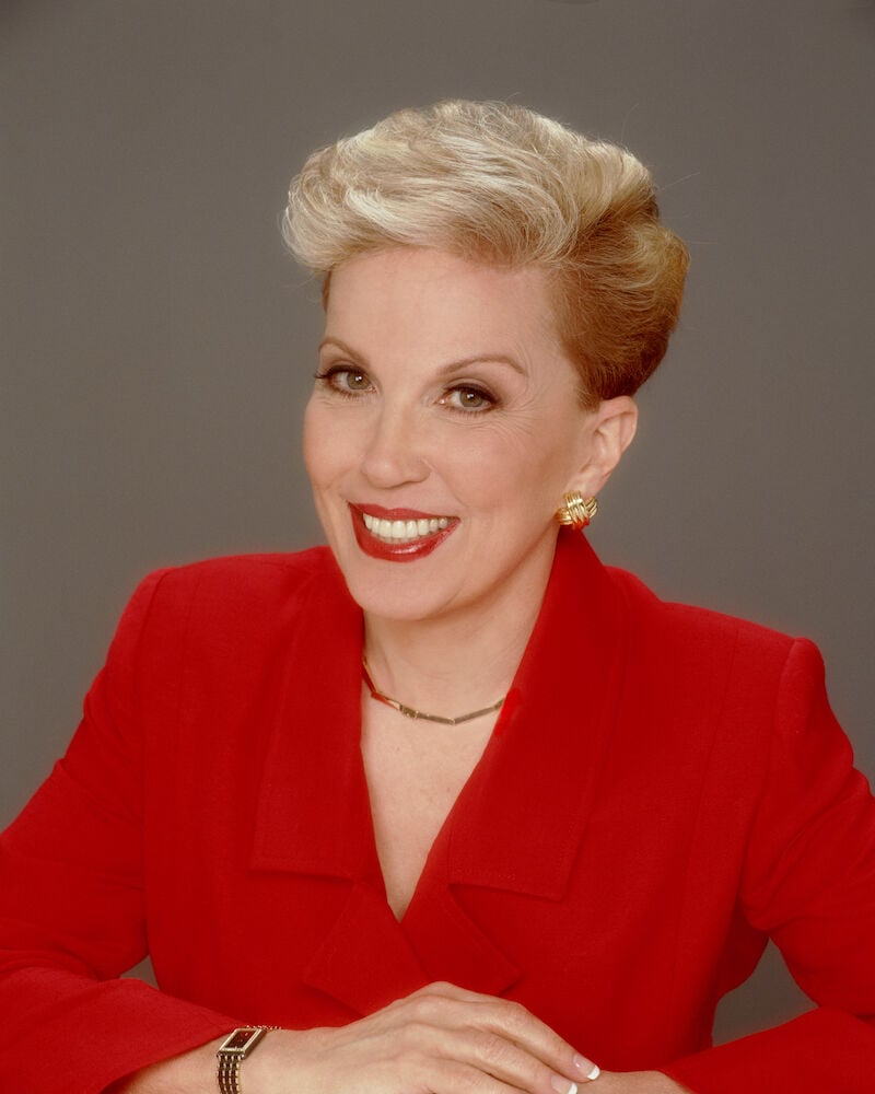 Dear Abby Advises Wife With Antisocial Husband to Socialize Independently