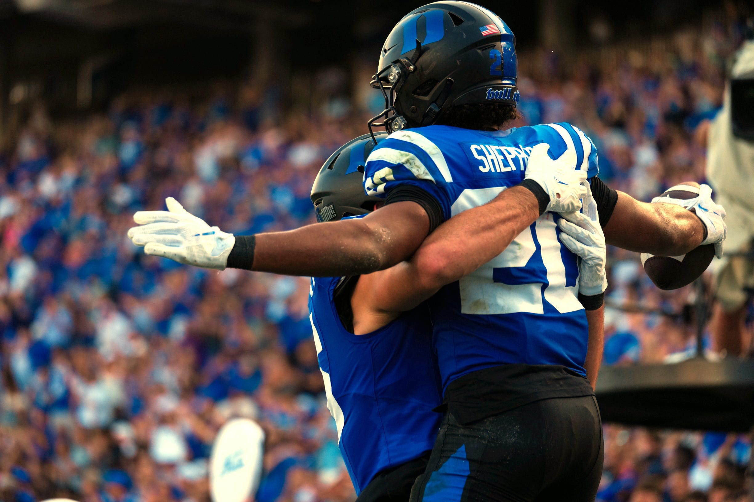 Duke Dominates Stanford 35-7 in ACC Opener