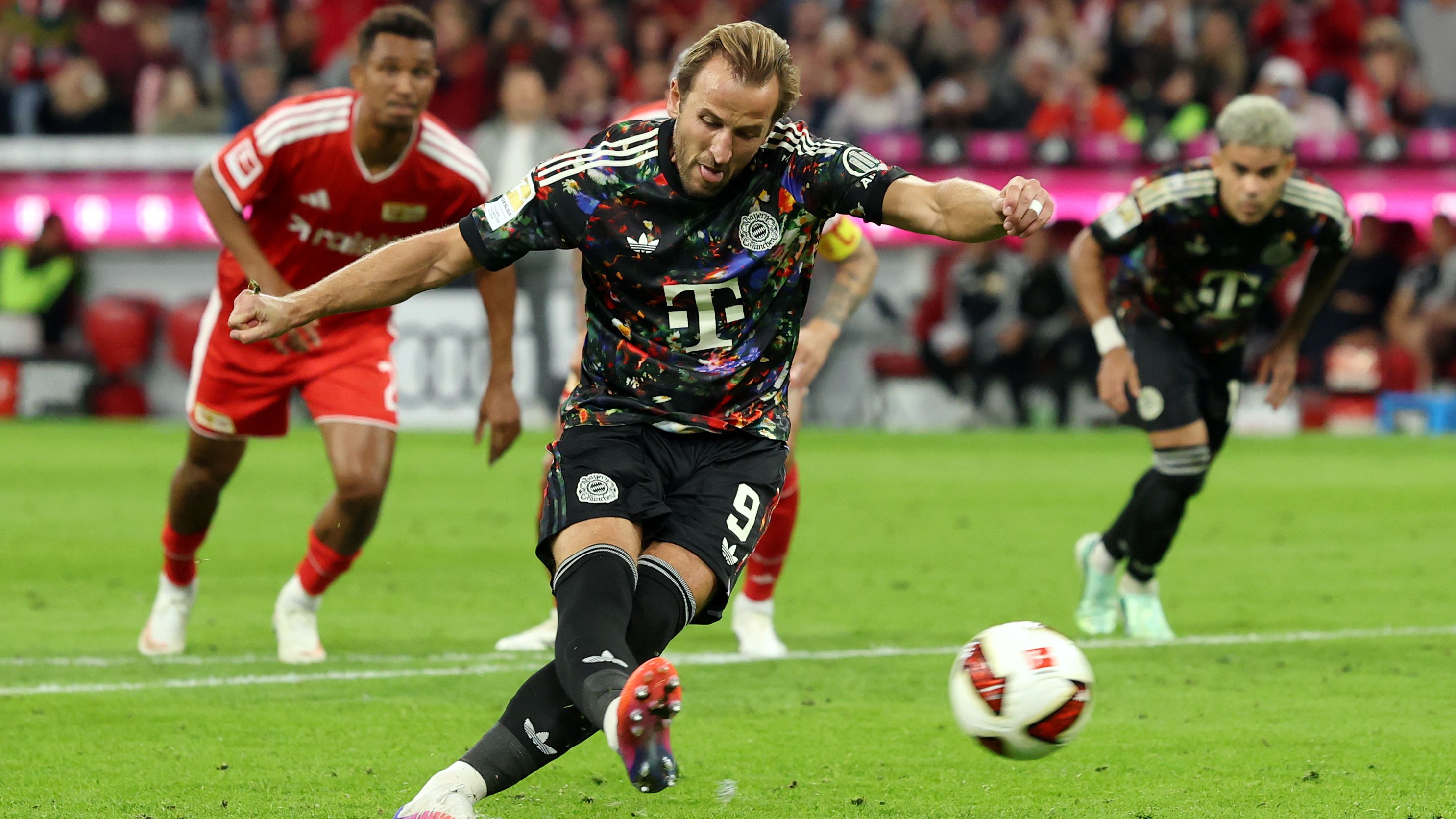 Harry Kane Sets Bundesliga 100-Goal Record