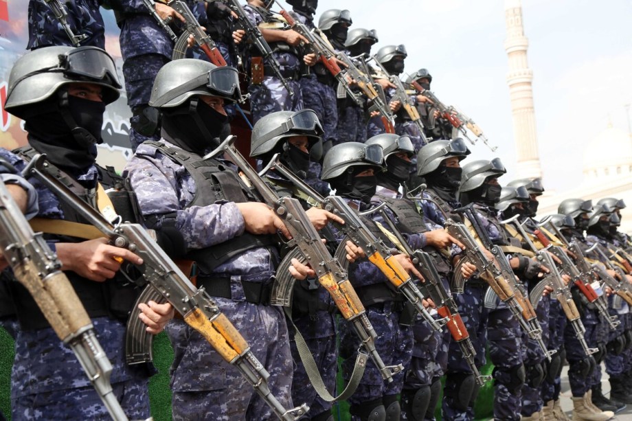 Houthis Capture Strategic Yemeni Port and Threaten Critical Global Trade Routes
