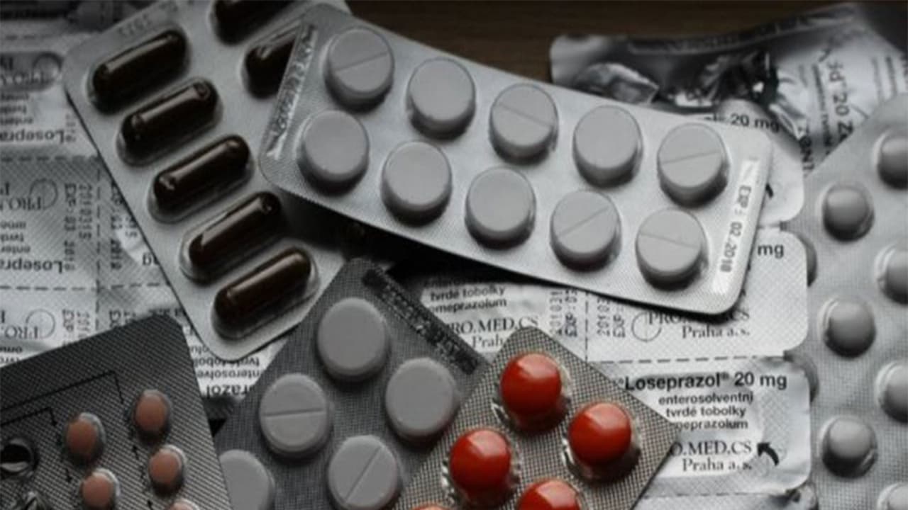CDSCO Warns Against Painkiller, Antibiotic Misuse