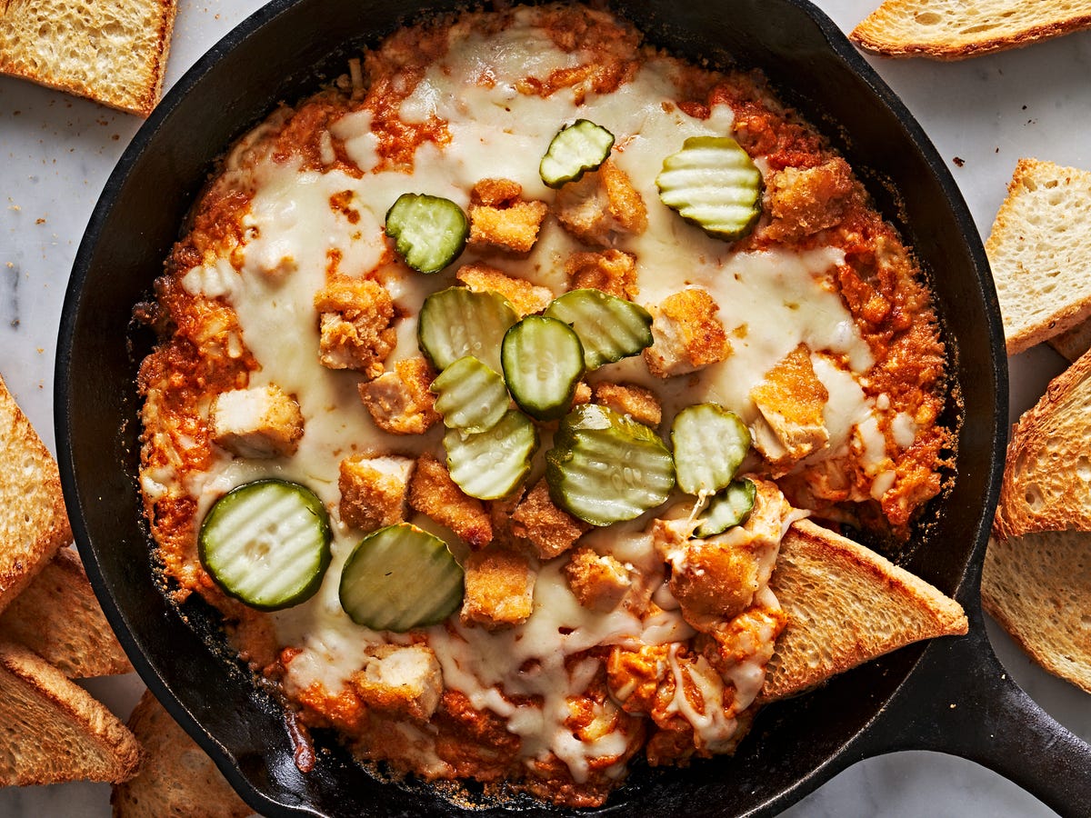 Fall Menus Bring Seasonal Drinks And Tailgate Foods To Game Day