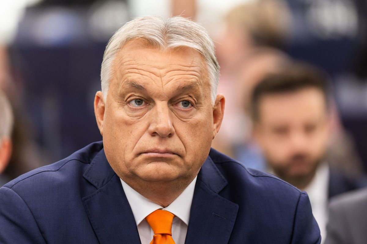 Hungarian Prosecutors Detain Two Orbán-Era Ministers Following Corruption Investigations