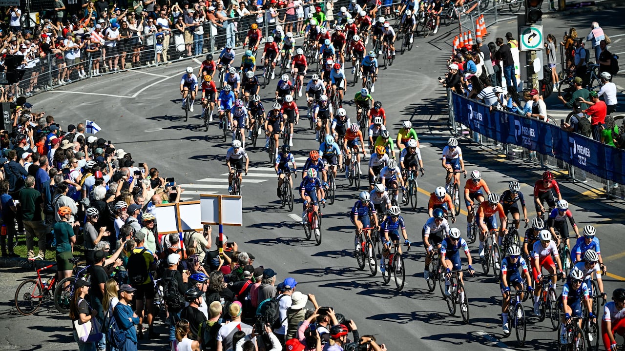 Montréal UCI World Championships showcase elite racing alongside global equipment disparities.