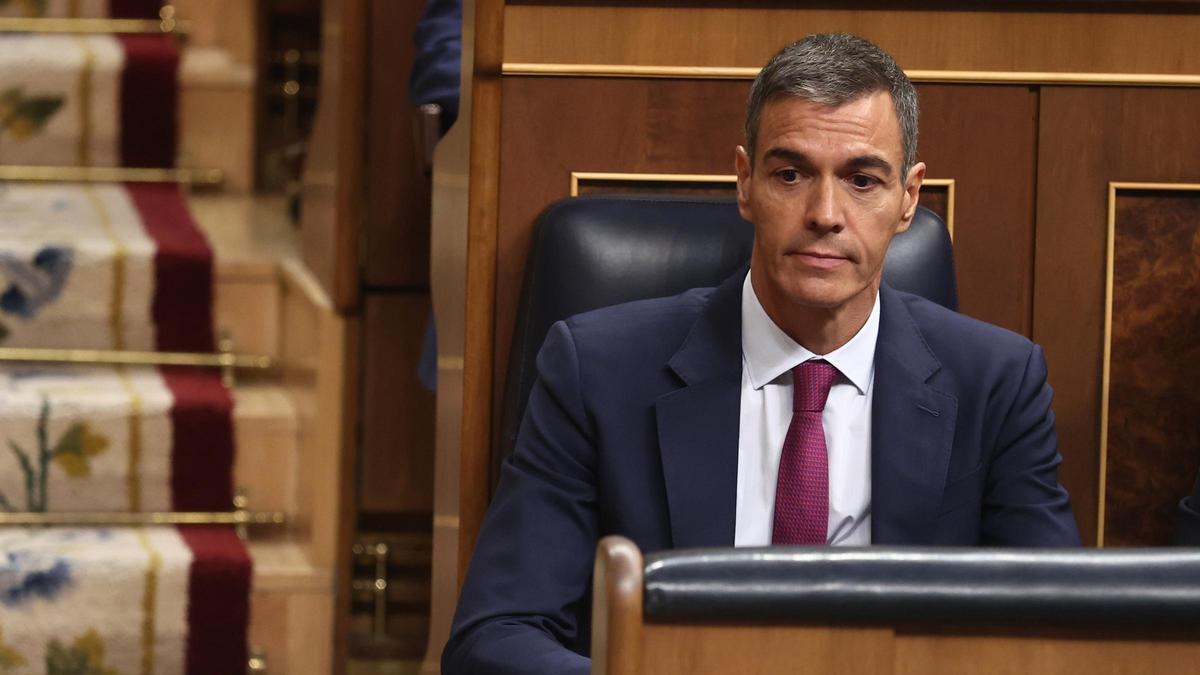 Feijóo y Sánchez se enfrentan duramente en el Congreso por la polémica del censo