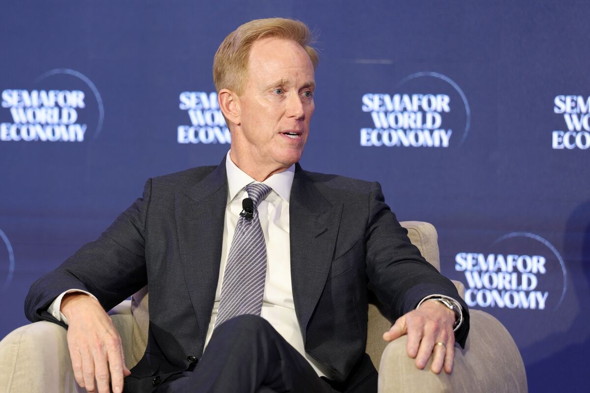 Condé Nast Chief Executive Roger Lynch Replaces Ynon Kreiz as Mattel CEO