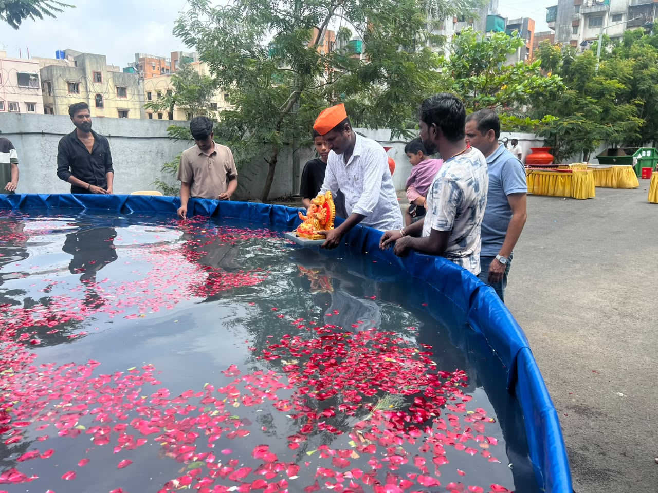 Indian Cities Manage Peaceful Ganesh Immersions While Expanding Eco-Friendly Waste Recycling