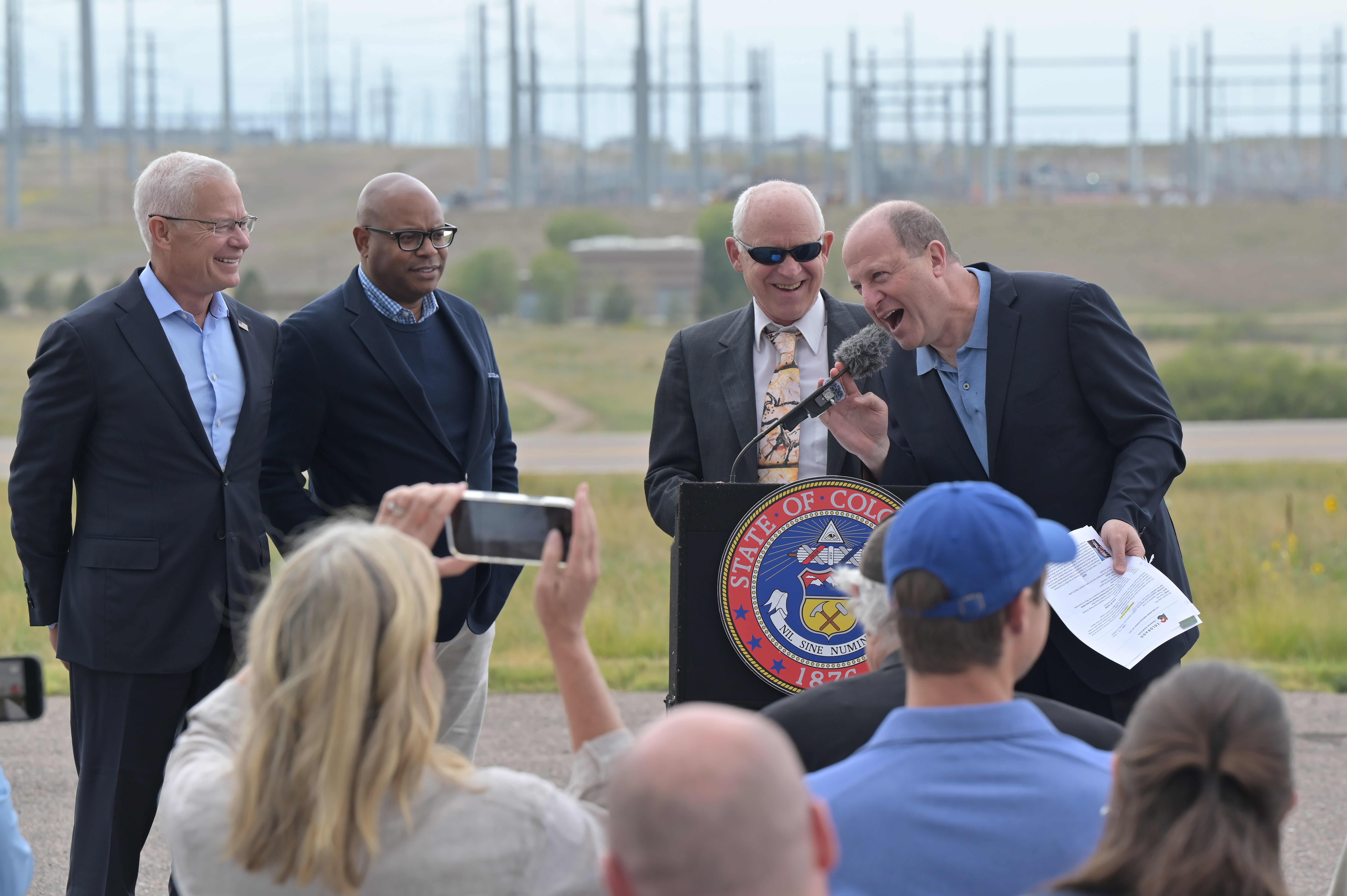 Department of Energy Announces $1.9 Billion for 31 Grid Projects