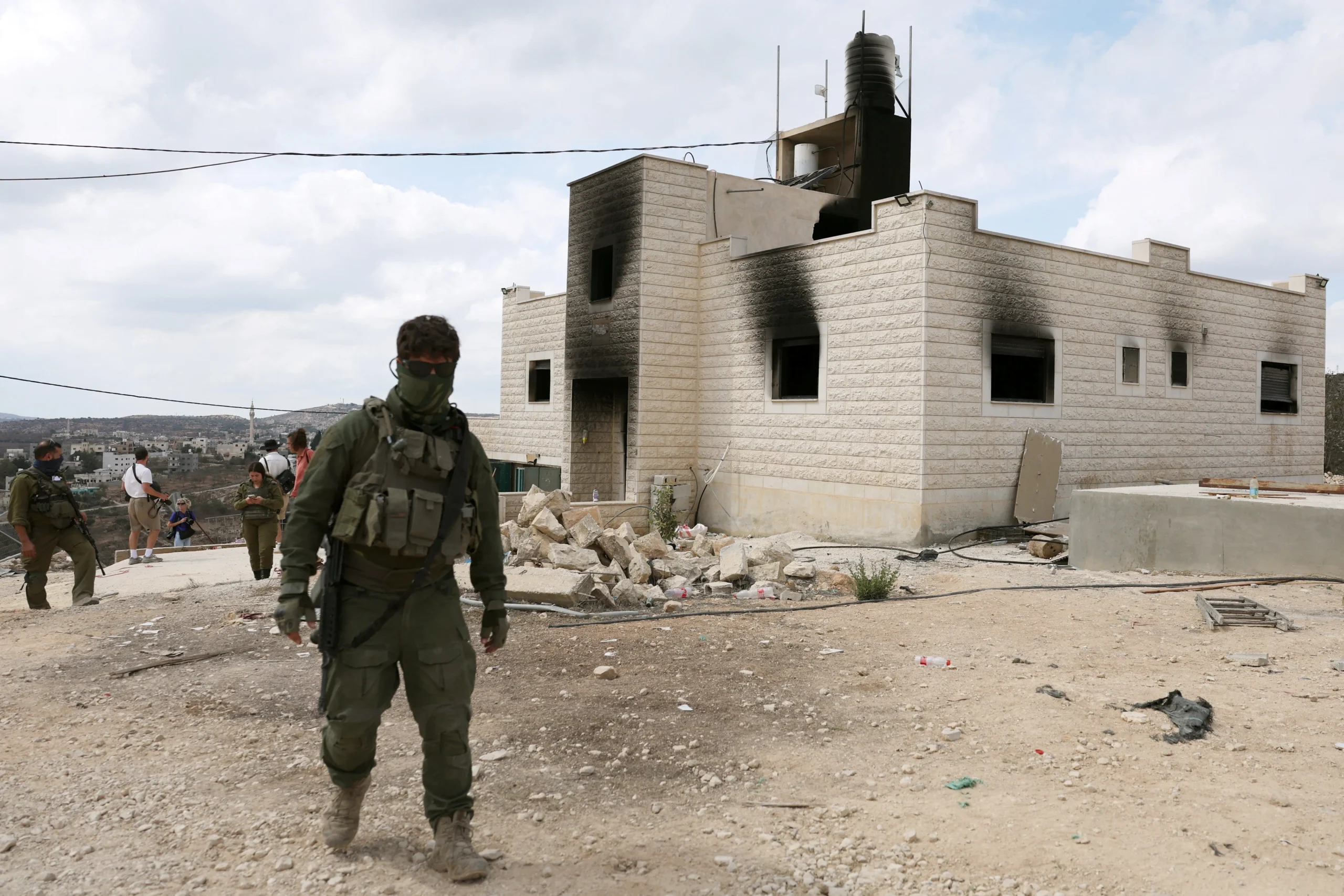 Israeli Settler Attack on West Bank Village Injures Forces and Draws Rare Rebuke