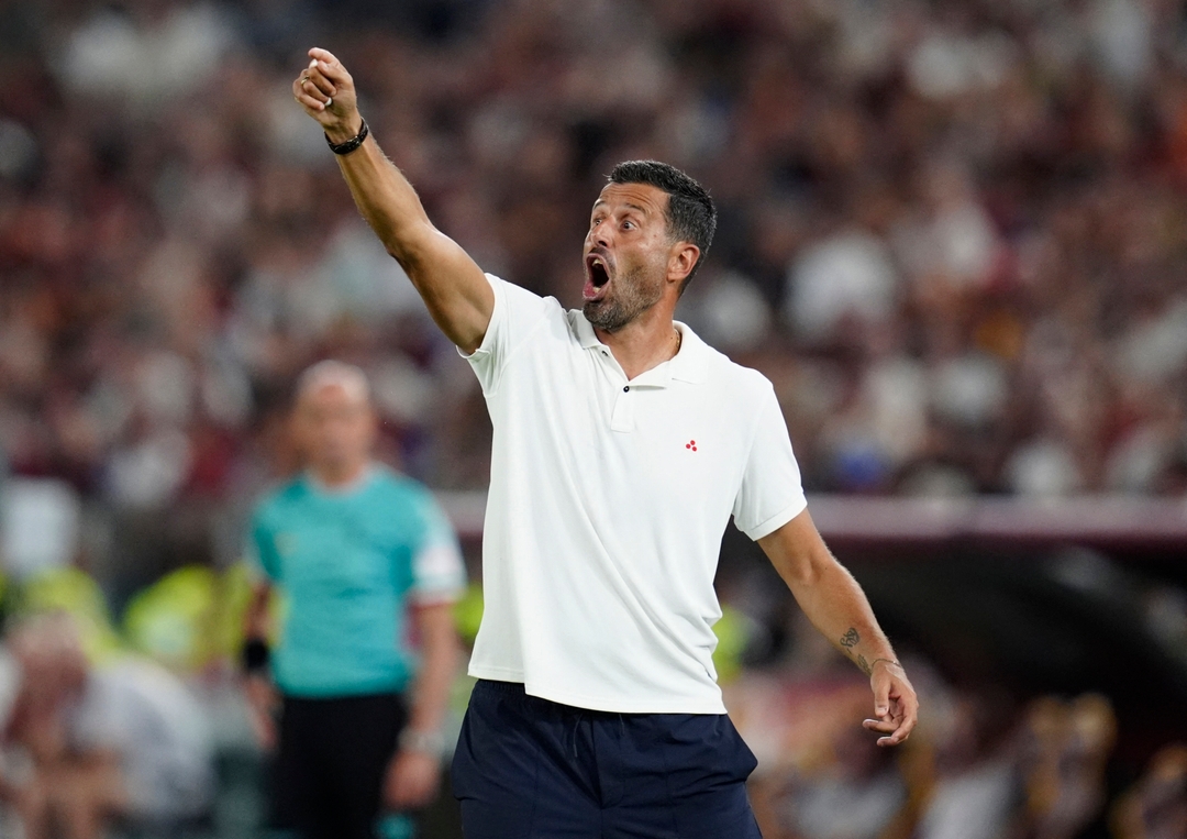 Fiorentina Dismisses Manager Fabio Grosso After Winless Start To Serie A Season