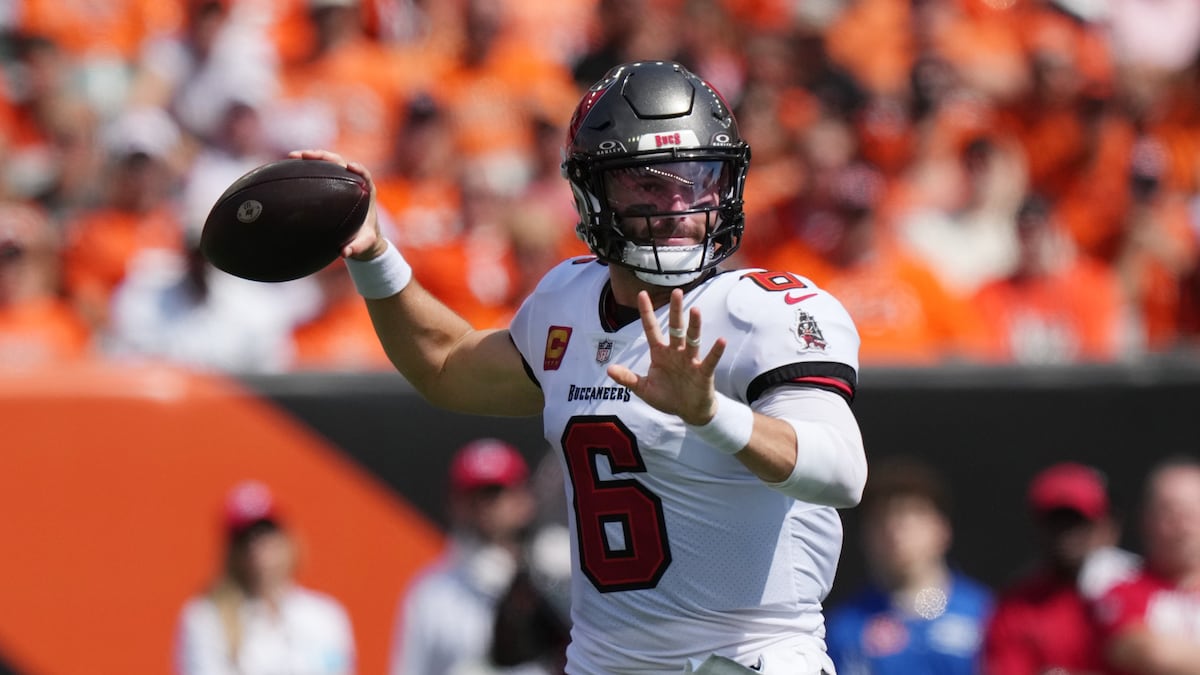 Bucs Assistant Says Browns Mishandled Mayfield Trade