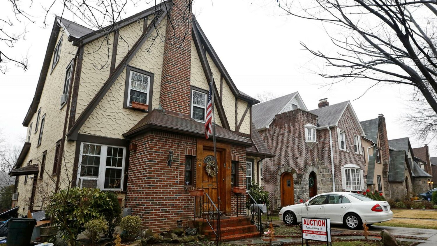 Trump's childhood home in Queens successfully sells for nearly two million dollars.