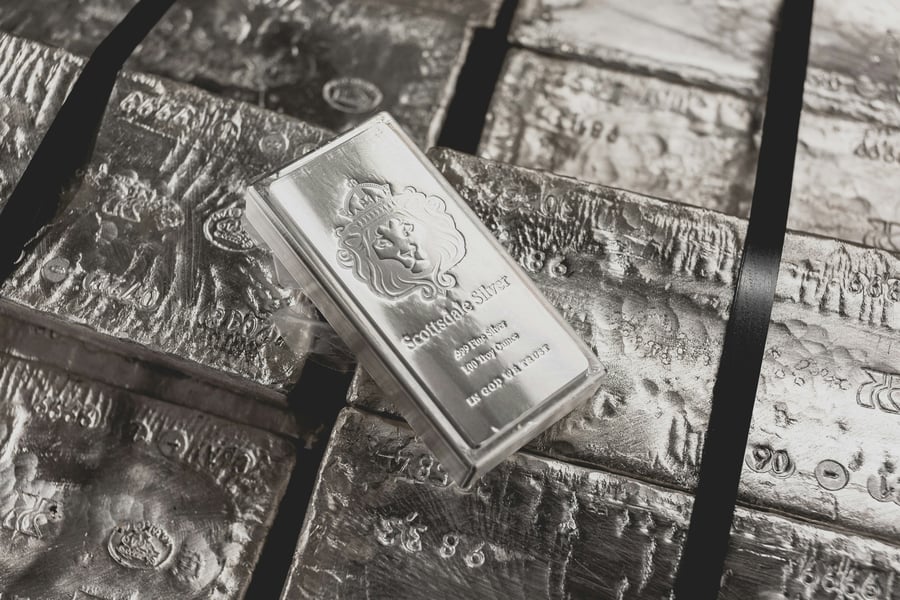 Gold Holds Near Record Levels Despite Elevated Real Rates And Strong Dollar