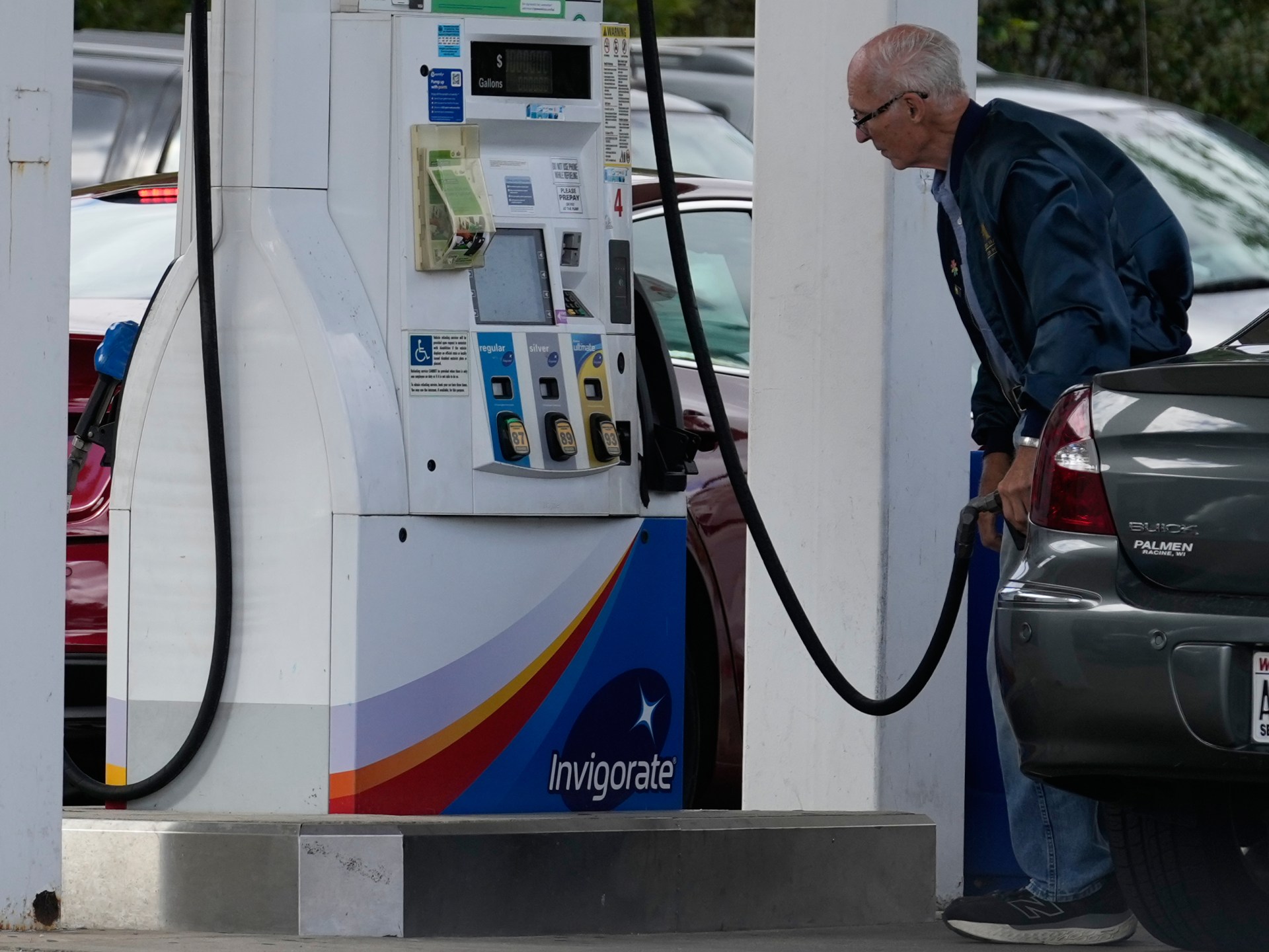 President Trump Approves Plan to Cut Fuel-Economy Standards and Lower Car Prices