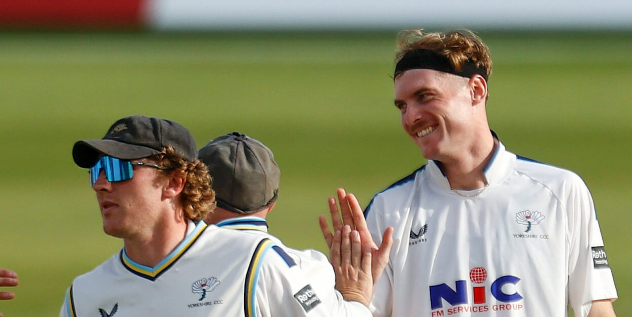 Five County Championship matches feature live streams and ball-by-ball commentary.
