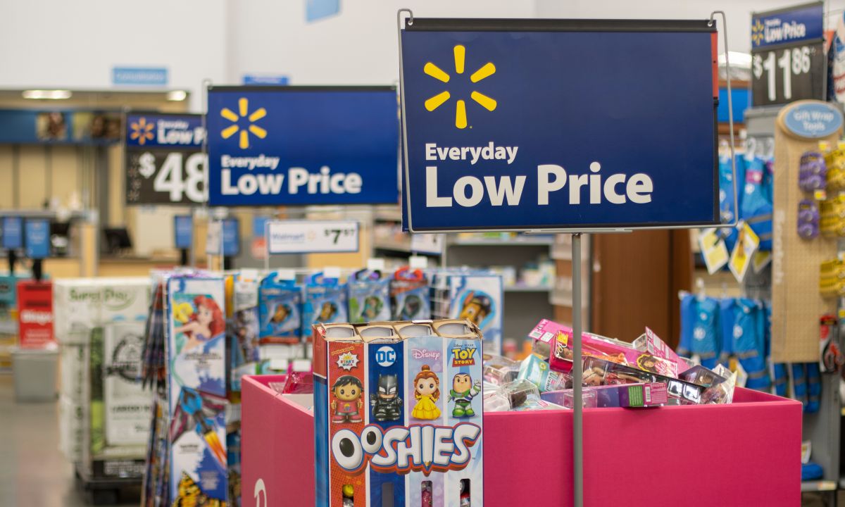 Walmart Pledges No Personalized Pricing Amid Growing Regulatory and AI Scrutiny