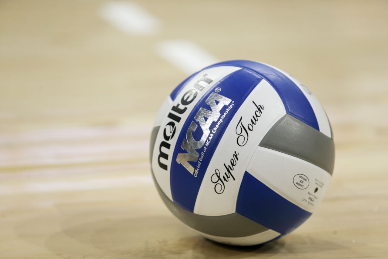 SMU Volleyball Coach Sam Erger Suspended For Two Matches Over Impermissible Communication